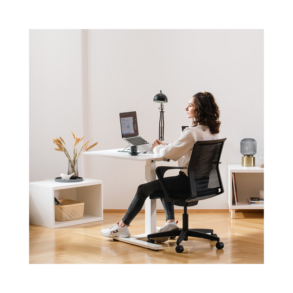 Home-Office Stuhl Sitness Smart Point schwarz mit Netz und fester Armlehne